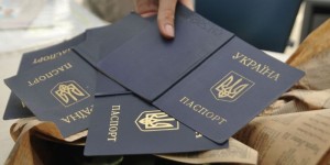 Русский язык в украинском паспорте заменят на английский