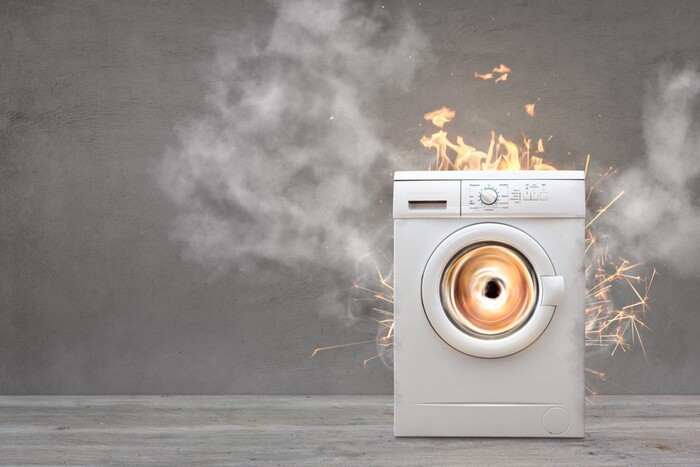 Мокрая одежду и другие запреты как уберечь свою стиральную машину