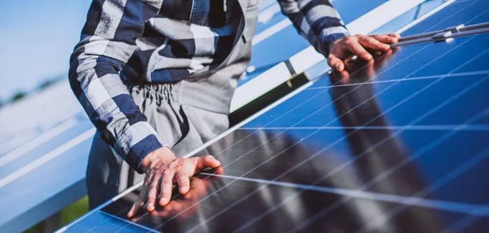 Українцям готують пільгові кредити на сонячні електростанції Шмигаль озвучив суми