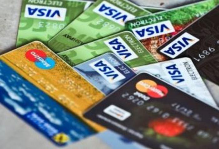 В Україні створять реєстр власників банківських карток