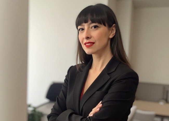 Чому консультація з юристом завжди вигідніша за самостійні дії