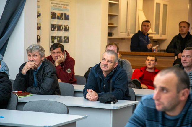 Длинный курс на код 95 — путь к профессии международного водителя