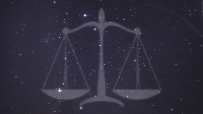 Гороскоп на 11 октября 2025 года: выходной день под влиянием Убывающей Луны