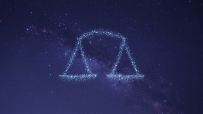 Гороскоп на 12 октября 2025 года: выходной день под влиянием Убывающей Луны